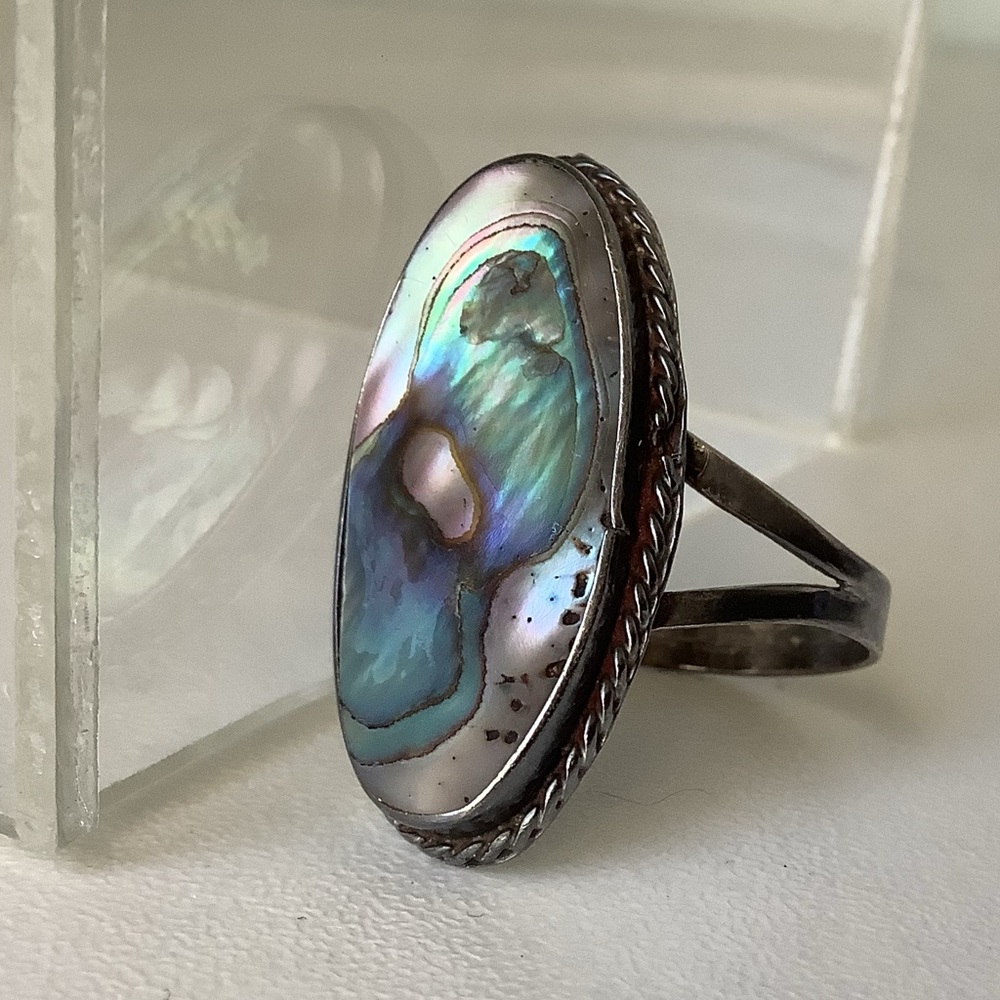 TLC new vintage silver abalone shell cocktail ring